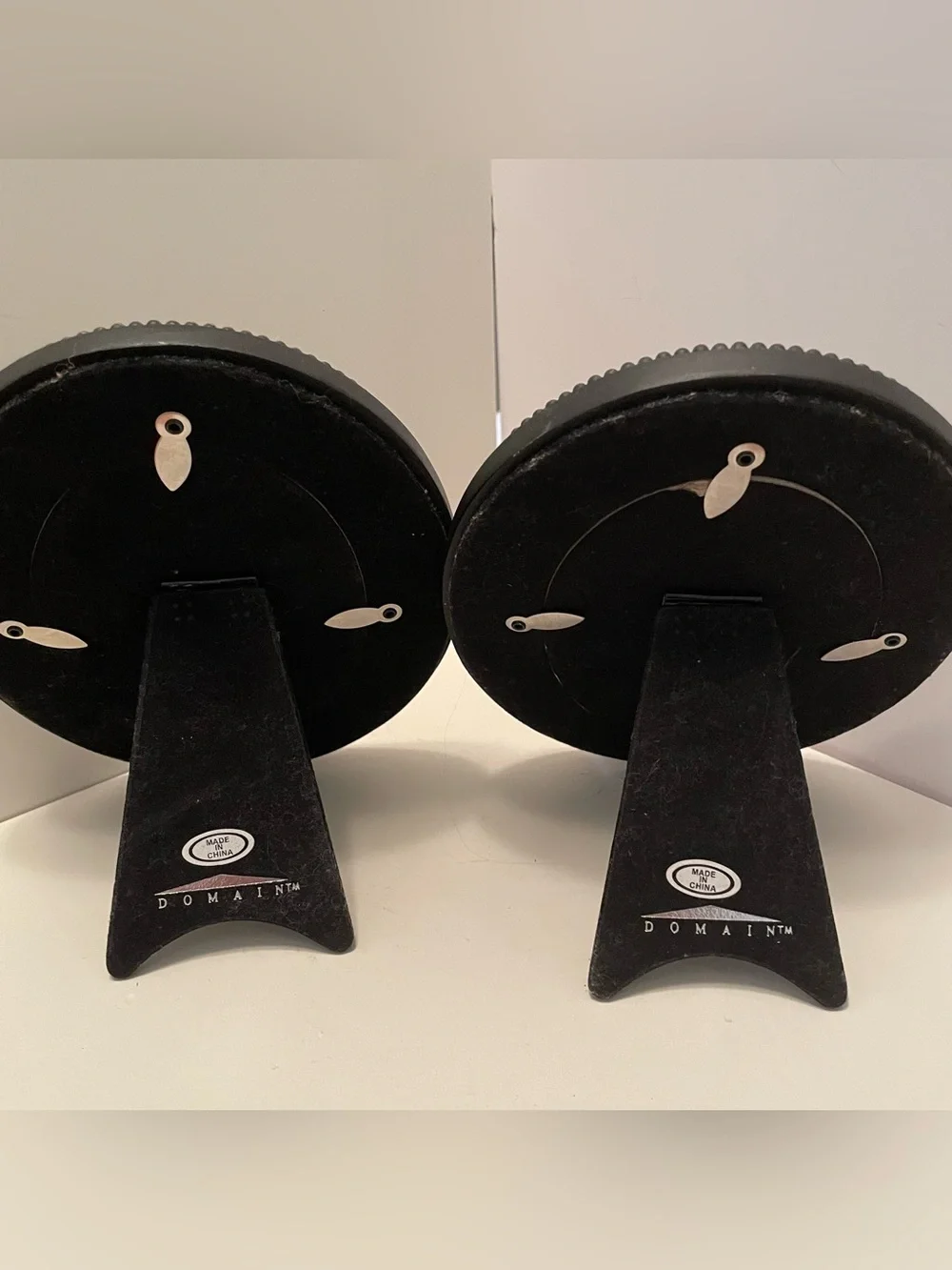 Pair Of 3.5”x 5” Domain‎ Photo Frames Oval Black Gold Beaded Accents Tabletop